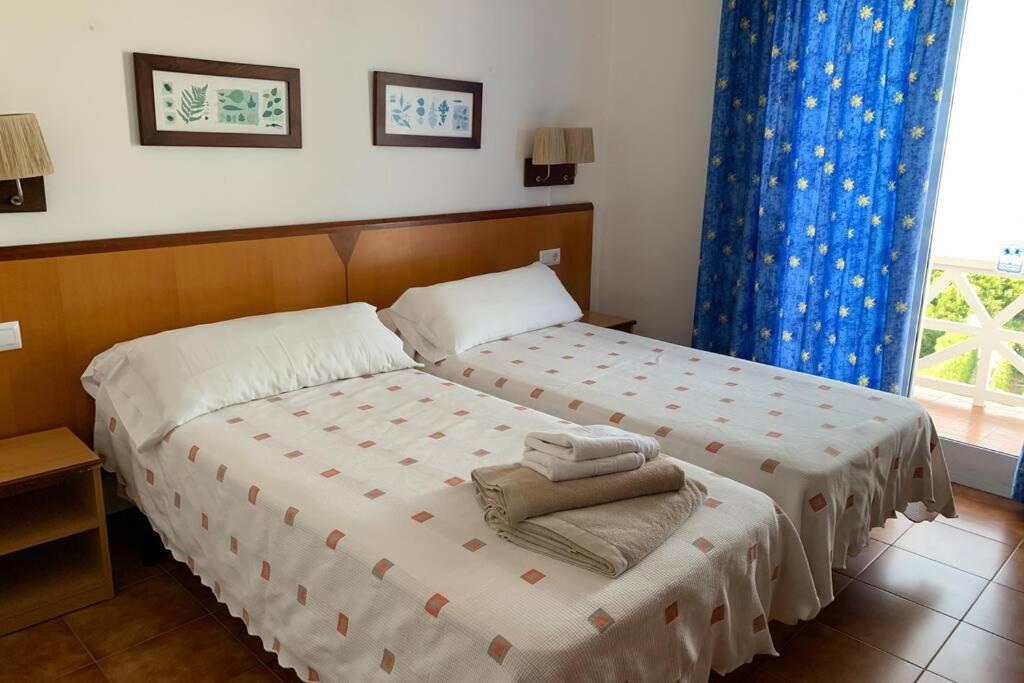 Apartamento En Playa Santo Tomas 1-5 Ес-Міджорн-Гран Екстер'єр фото